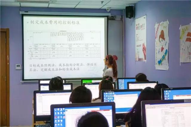 達(dá)內(nèi)教學(xué)環(huán)境，學(xué)員分享